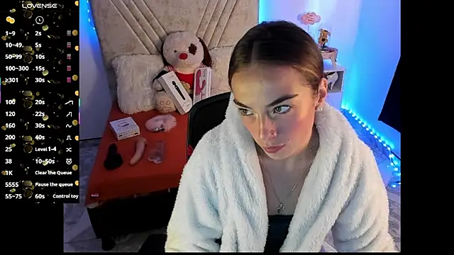 Mia Victoria22 online show from 07.03.26