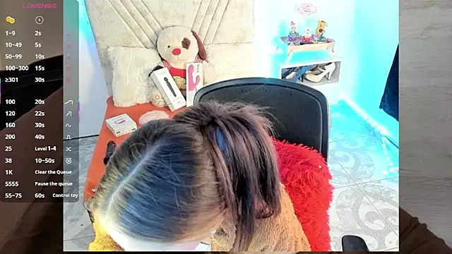 Mia Victoria22 online show from 07.15.26