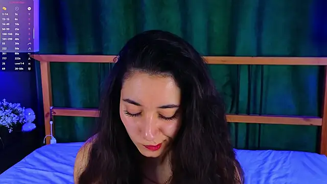 Snapshot of BettyMaldonado chatting on 11.20.25 BettyMaldonado online show from 11.20.25