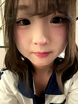 Snapshot of lelebaybay888 chatting on 11.03.25 lelebaybay888 online show from 11.03.25