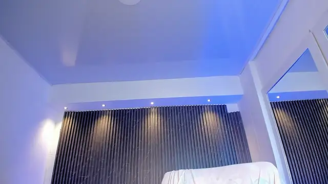 Snapshot of MadisonAnngel chatting on 11.20.25 MadisonAnngel online show from 11.20.25