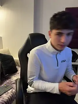 AdrianRinaldi online show from 11.18.25