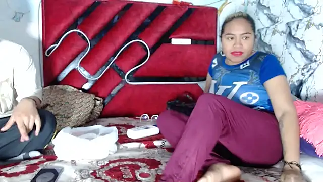 Snapshot of hot_lady19 chatting on 02.26.26 hot lady19 online show from 02.26.26