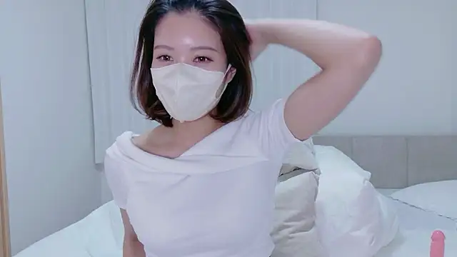 Snapshot of riko_oxo chatting on 04.03.26 riko oxo online show from 04.03.26