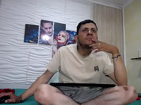 afroditoo online show from 10.07.25