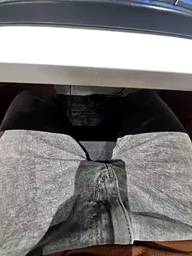 YoursThickDick online show from 04.28.26