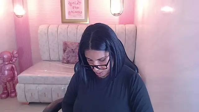 ambar fox s online show from 03.03.26