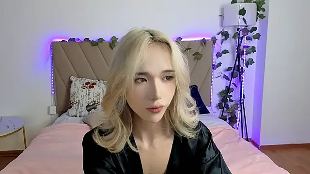 Snapshot of okerriella chatting on 06.05.26 okerriella online show from 06.05.26