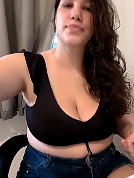 Snapshot of Mellhots2 chatting on 09.11.25 Mellhots2 online show from 09.11.25