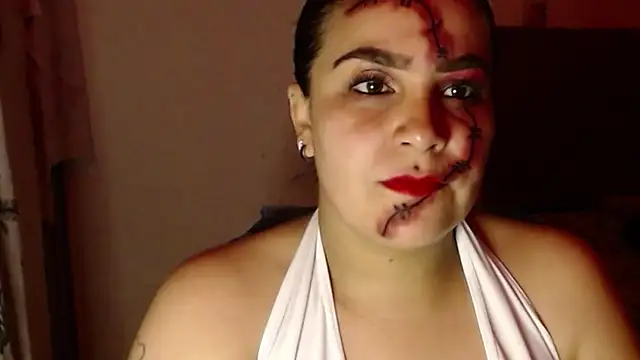 Snapshot of Salma_deep chatting on 10.31.25 Salma deep online show from 10.31.25