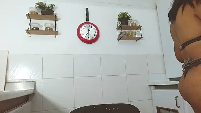 naomi campbel  online show from 10.29.25