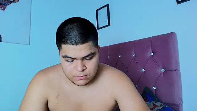 naomi campbel  online show from 02.12.26