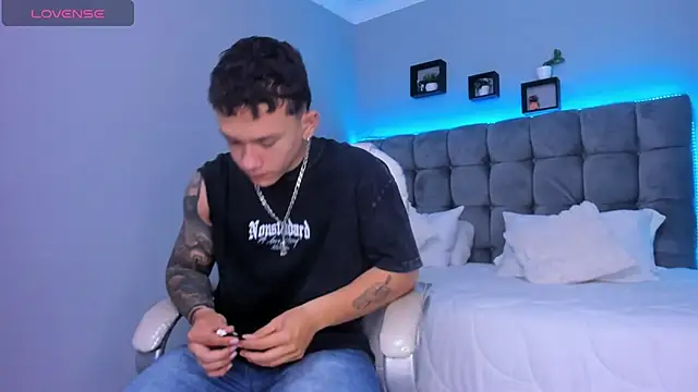 Thomas moon online show from 01.19.26