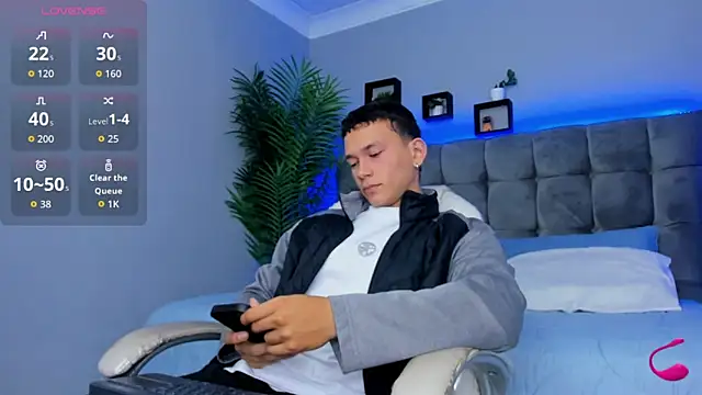 Thomas moon online show from 03.24.26