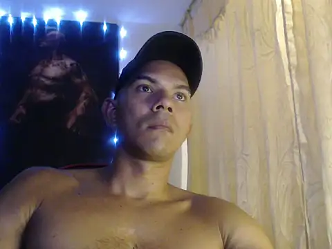 Snapshot of Pantera360 chatting on 11.11.25 Pantera360 online show from 11.11.25