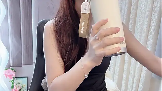 Shenlly online show from 05.03.26