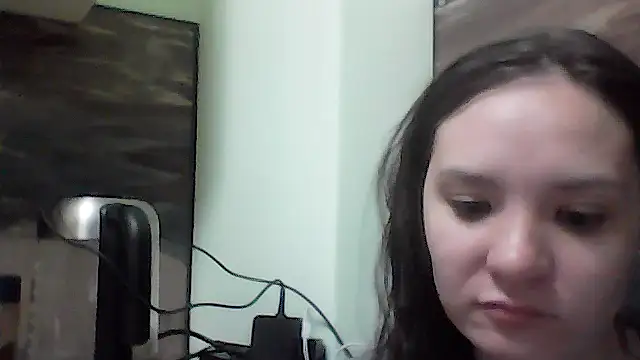 KatrinxCute online show from 10.18.25
