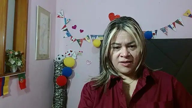 pamela echeverria online show from 07.02.26