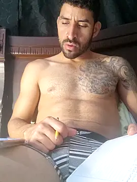 Snapshot of Alexsexygamer chatting on 04.11.26 Alexsexygamer online show from 04.11.26