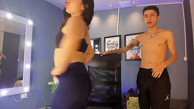 NickandAbby  online show from 03.22.26