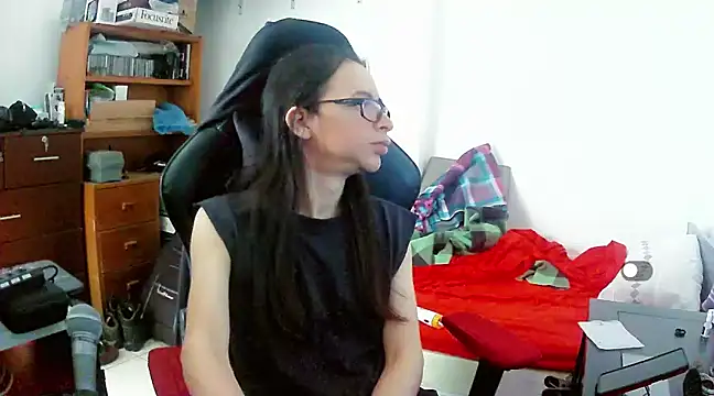 Snapshot of nicol1991 chatting on 03.19.25 nicol1991 online show from 03.19.25