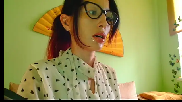 KiotoShine online show from 10.05.25