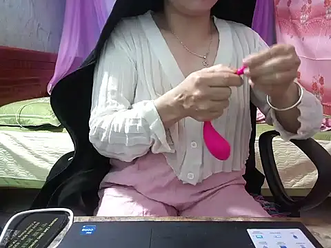 Xue weng online show from 02.11.26