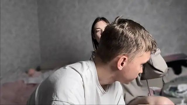 Snapshot of AsyaSky chatting on 09.16.25 AsyaSky online show from 09.16.25