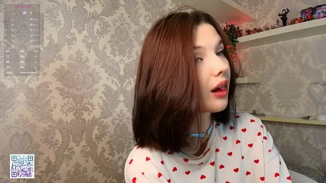 Snapshot of Fire_katie chatting on 11.11.25 Fire katie online show from 11.11.25