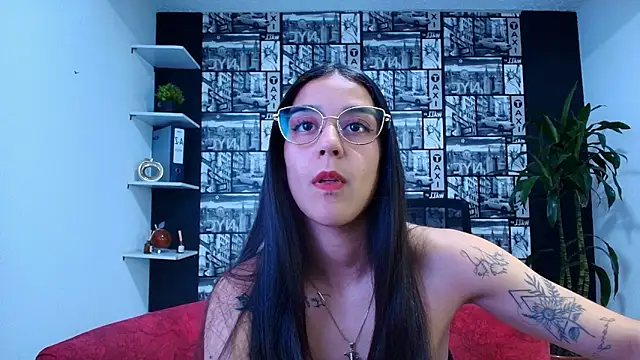 DanielaMonroe online show from 04.07.26