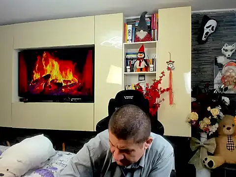 SpartacusDaddy48 online show from 03.04.26