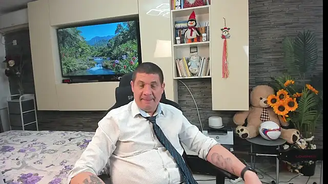 SpartacusDaddy48 online show from 07.08.26