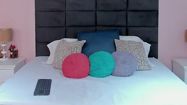 Abby-campbel online show from 12.18.25