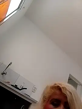 Snapshot of flavinhasensual chatting on 02.25.26 flavinhasensual online show from 02.25.26