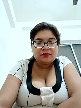 Elie couple143 online show from 12.17.25