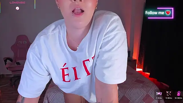 lunaarose online show from 03.05.26