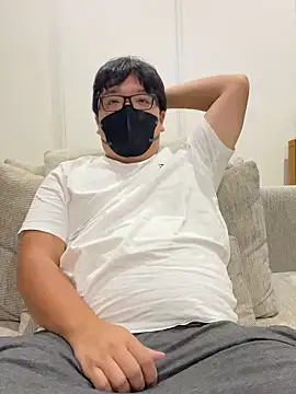 Snapshot of I_SHO0106 chatting on 10.01.25 I SHO0106 online show from 10.01.25