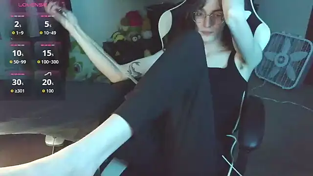 comfyknife online show from 07.23.26