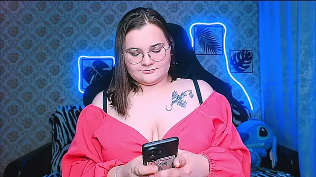 Snapshot of InLoveWithLife26 chatting on 10.17.25 InLoveWithLife26 online show from 10.17.25