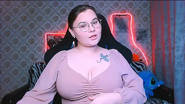 Snapshot of InLoveWithLife26 chatting on 10.24.25 InLoveWithLife26 online show from 10.24.25