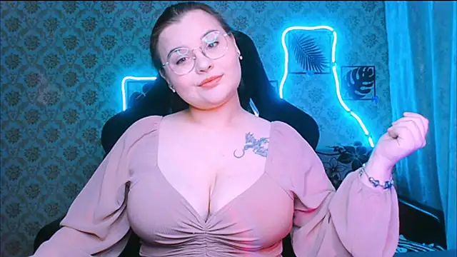 InLoveWithLife26 online show from 02.24.26