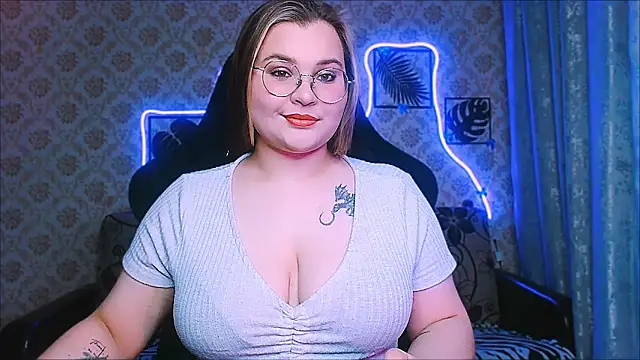 InLoveWithLife26 online show from 05.28.26