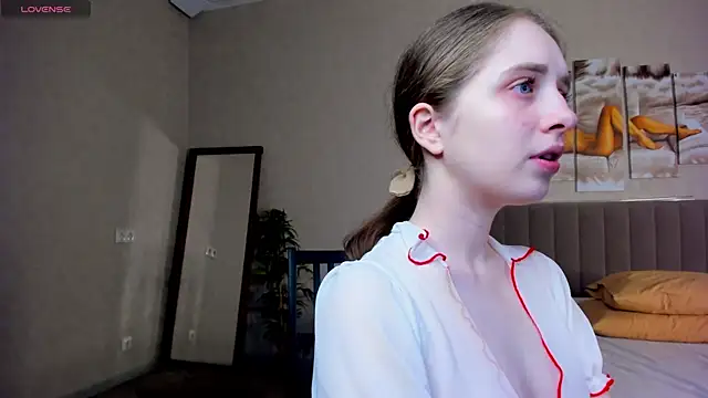 Camilla Kelly online show from 03.23.26