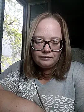 LillyWilly online show from 10.06.25