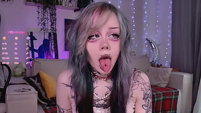 Lollyshy online show from 02.04.26