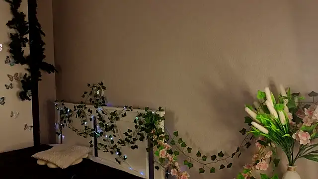 BlushinBloom online show from 04.15.26