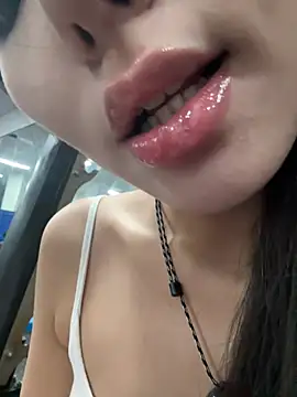 jiajia L online show from 03.15.26