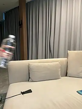 jiajia L online show from 03.29.26