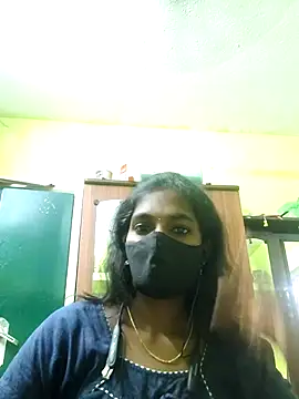 Snapshot of Honey_rosetamil chatting on 10.10.25 Honey rosetamil online show from 10.10.25