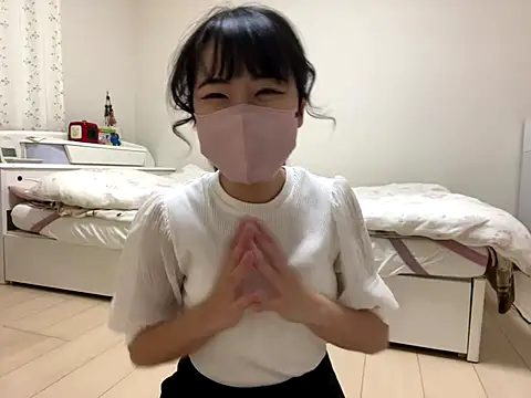 Snapshot of sora_033 chatting on 11.23.25 sora 033 online show from 11.23.25